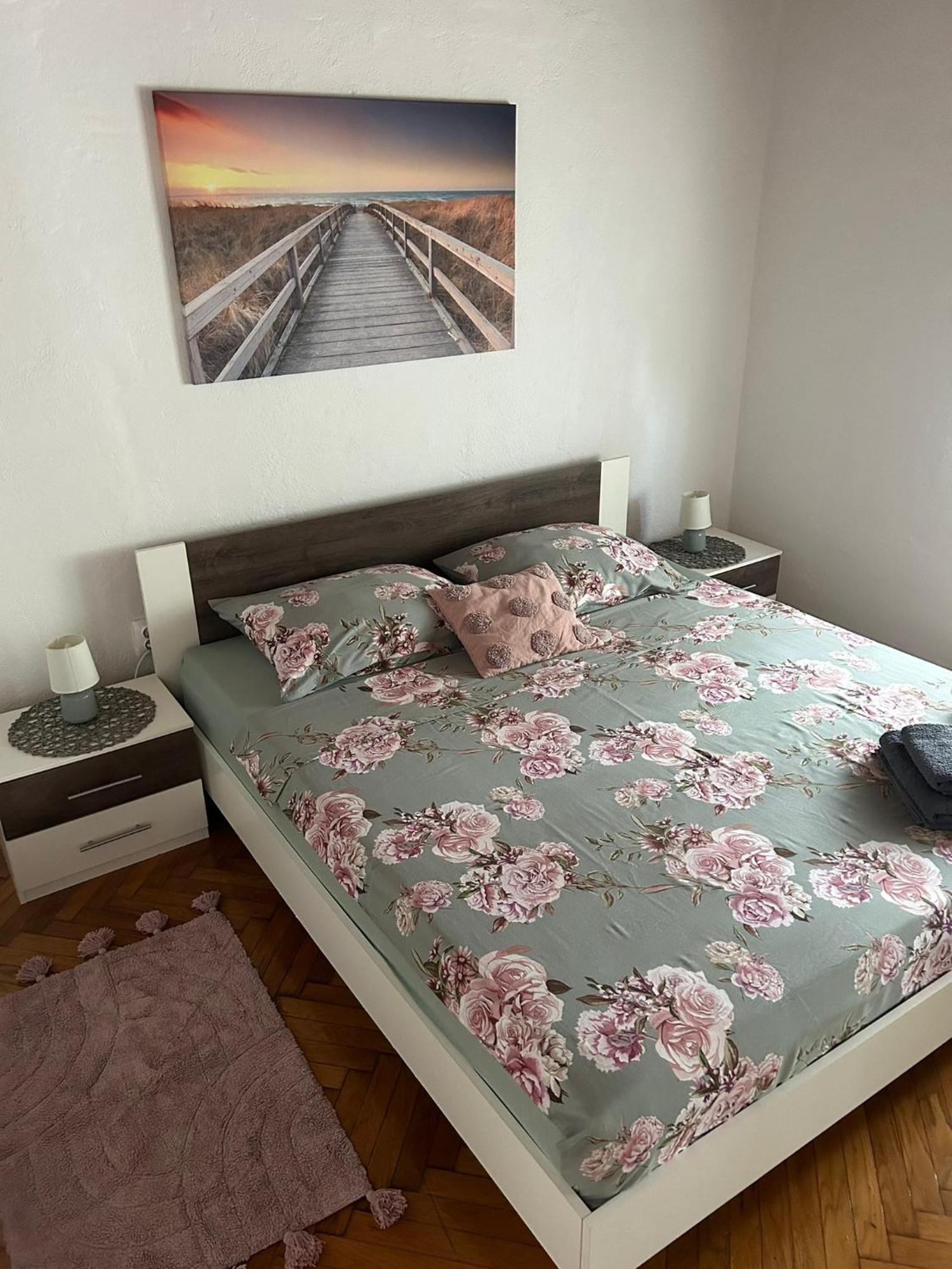 Kuca Za Odmor Seahouse Apartment Karlobag Exterior photo