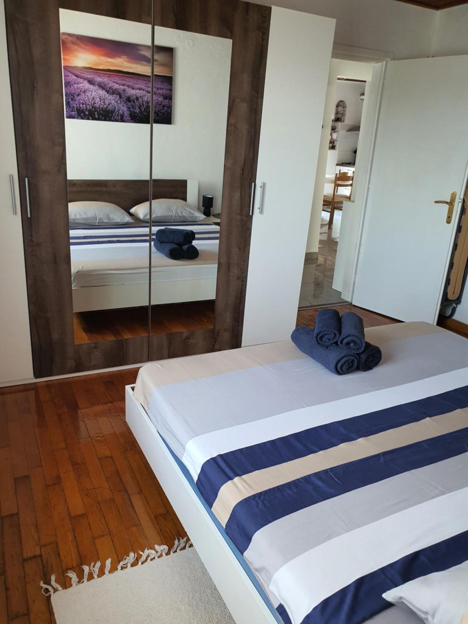 Kuca Za Odmor Seahouse Apartment Karlobag Exterior photo